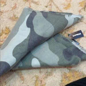 COPY - Express Camo Square Scarf